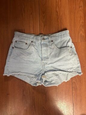 Levi’s 501 Cut Off Daisy Duke Shorts 27